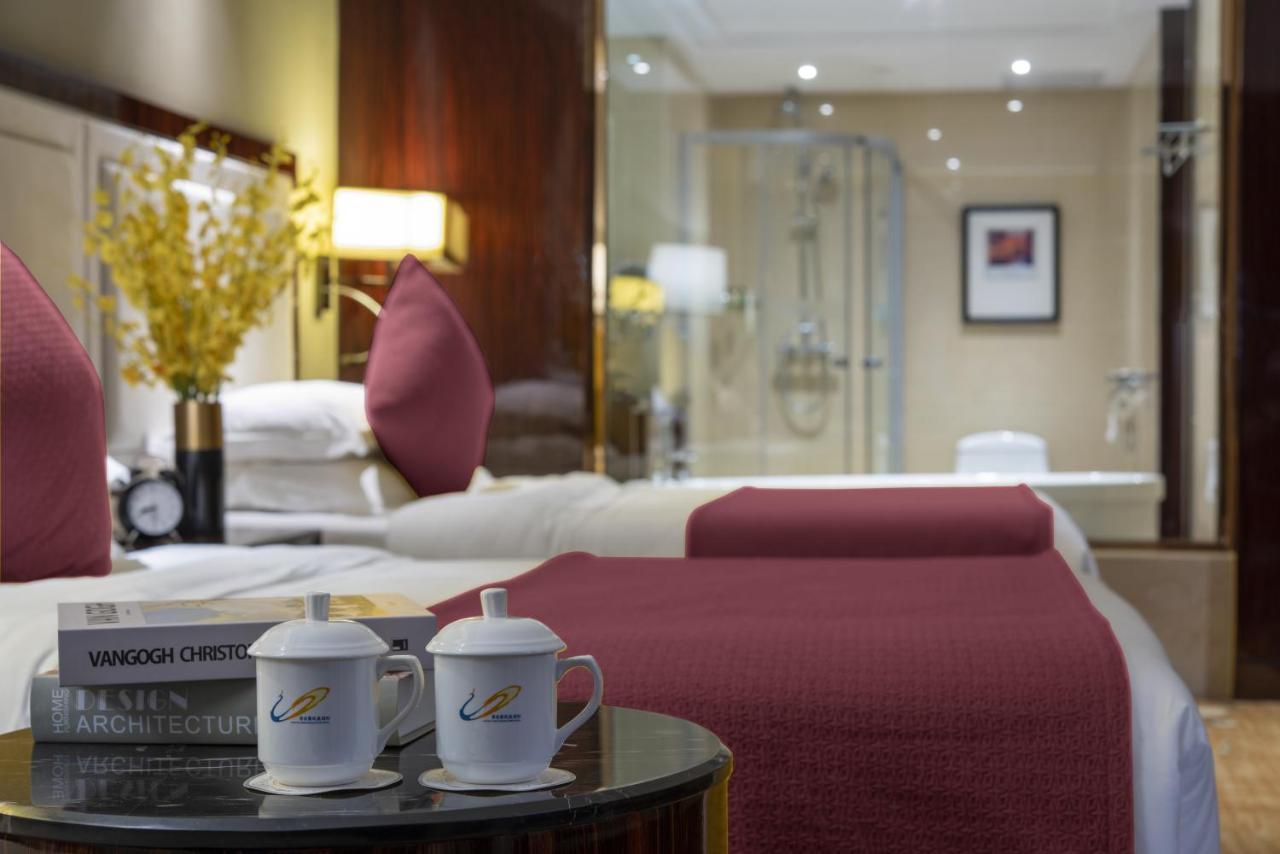 Country Garden Phoenix Hotel Kaiping Дзянмън Екстериор снимка